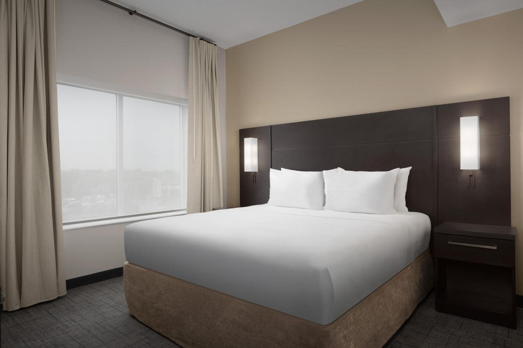 Residence Inn Kenwood Екстериор снимка