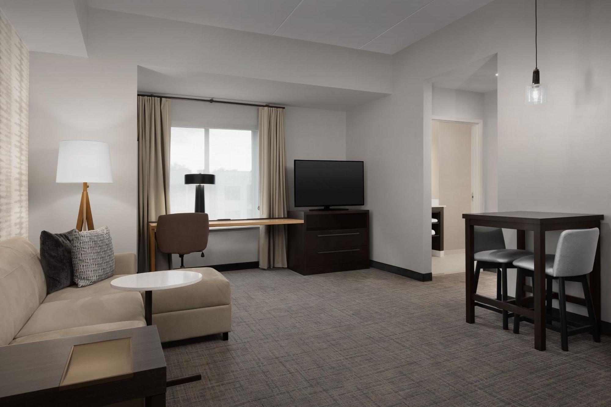 Residence Inn Kenwood Екстериор снимка