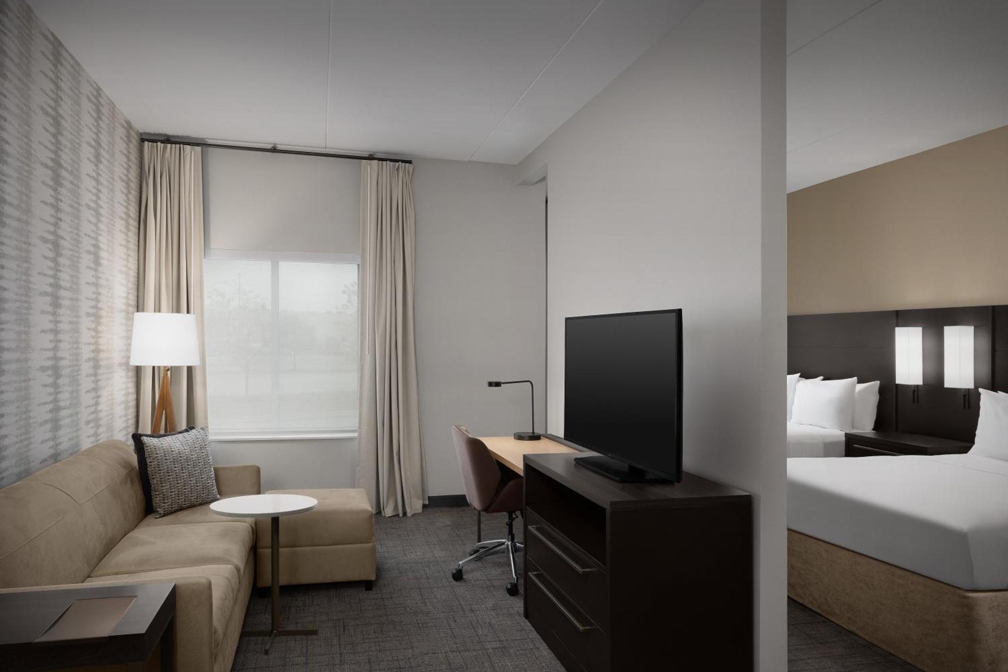 Residence Inn Kenwood Екстериор снимка