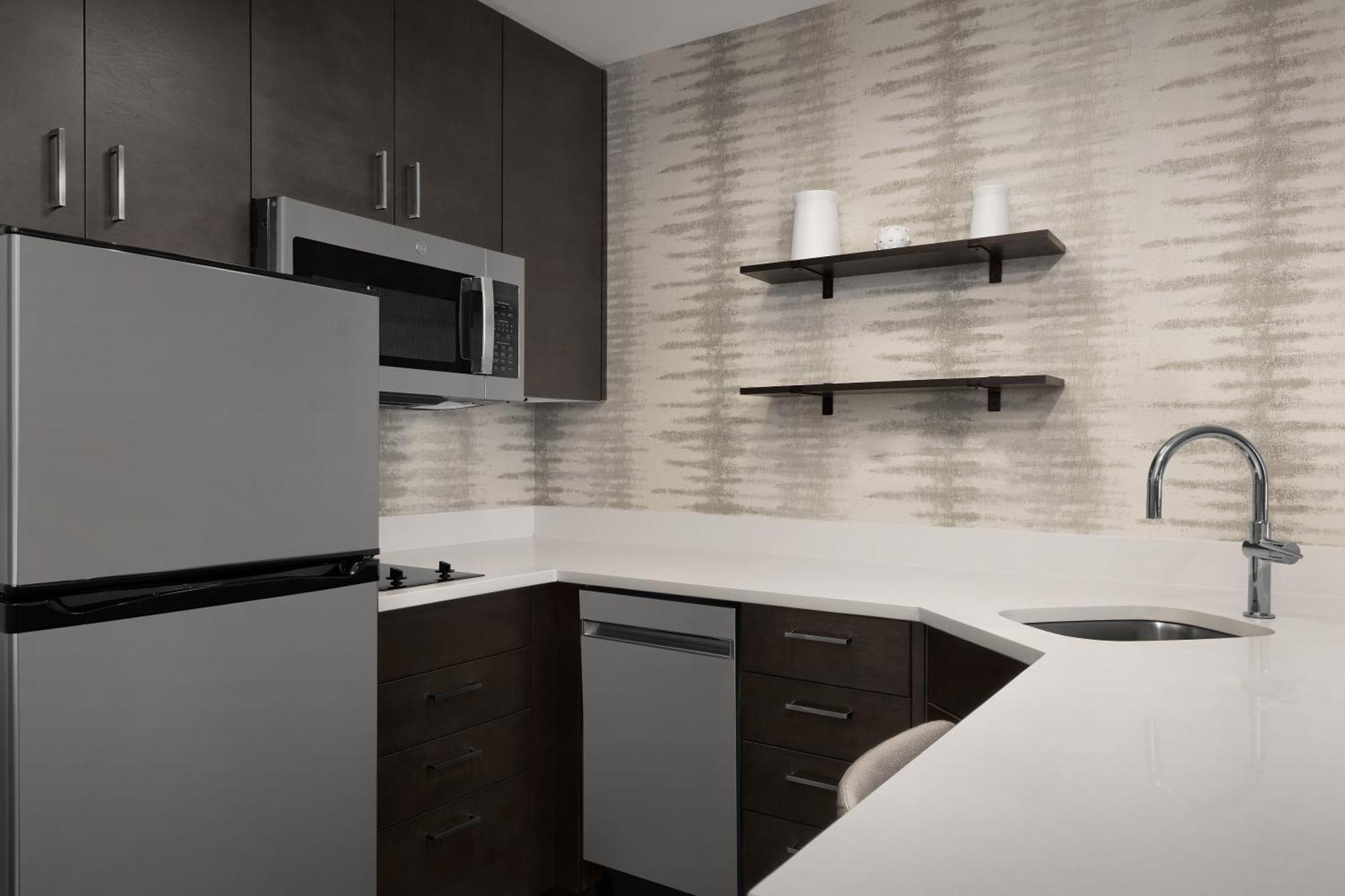 Residence Inn Kenwood Екстериор снимка