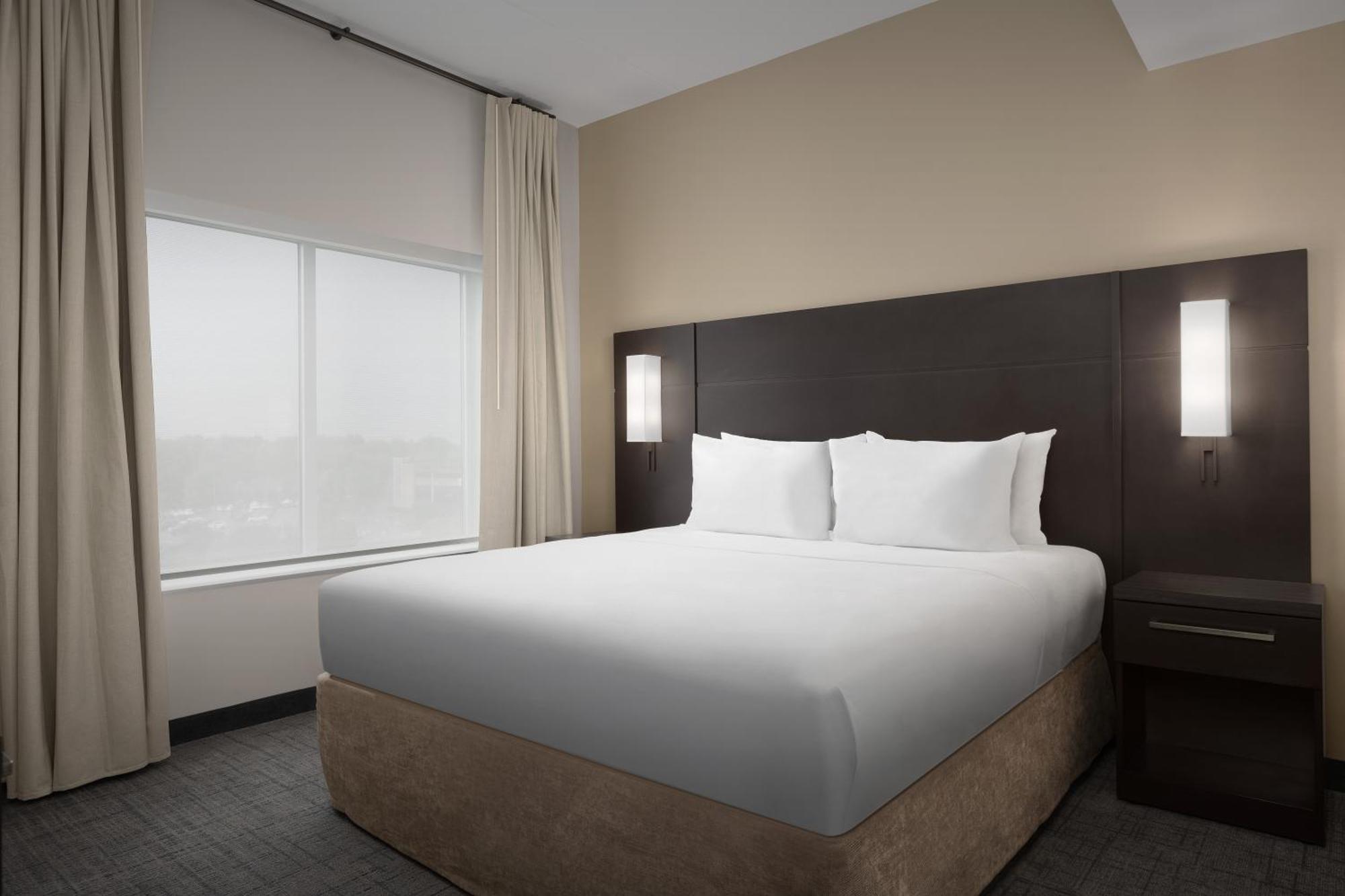 Residence Inn Kenwood Екстериор снимка
