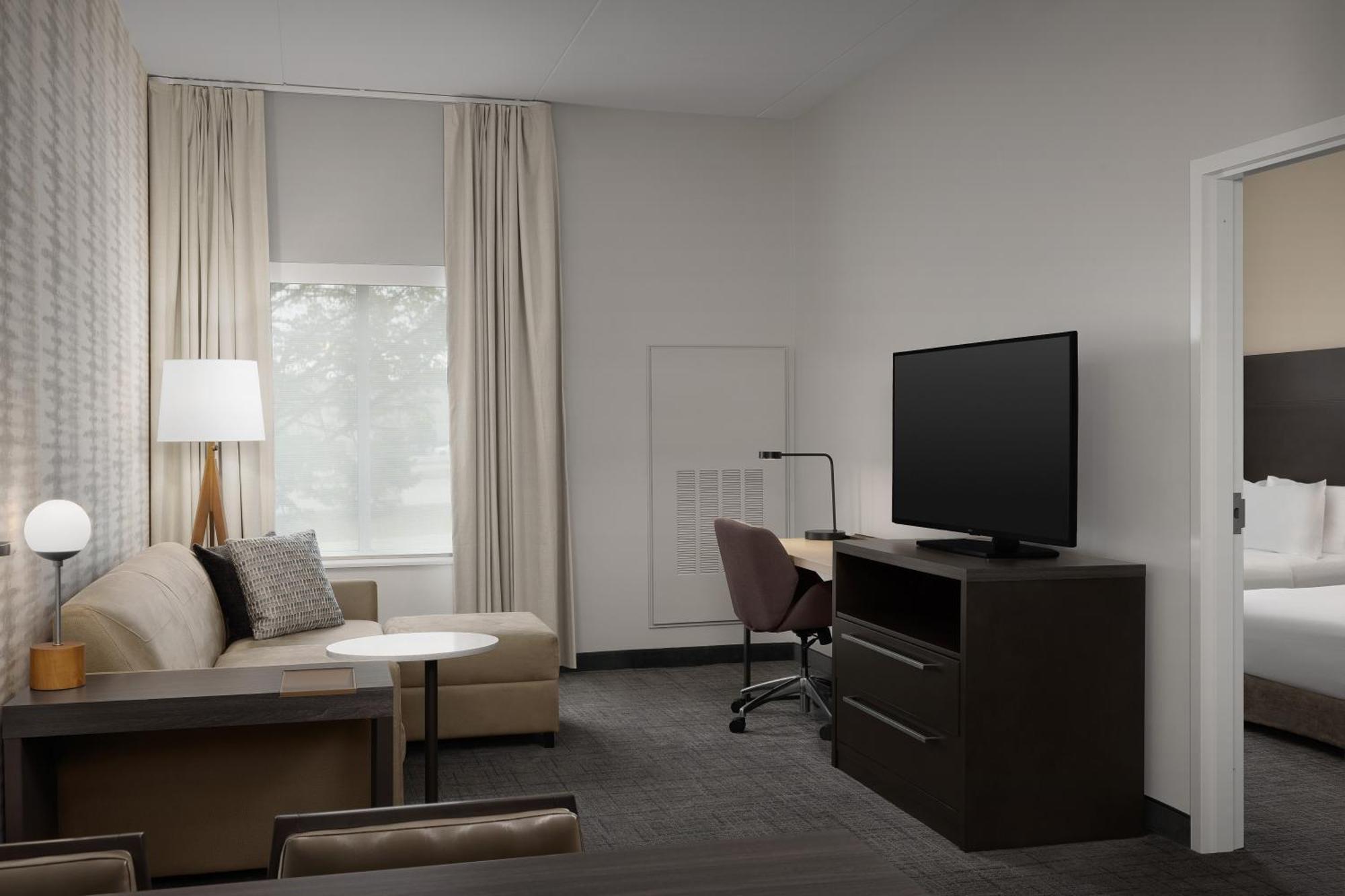 Residence Inn Kenwood Екстериор снимка