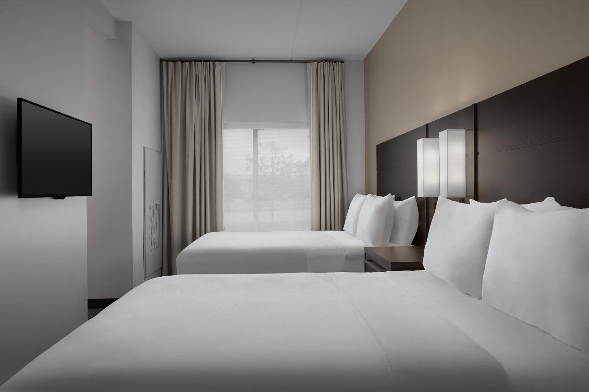 Residence Inn Kenwood Екстериор снимка